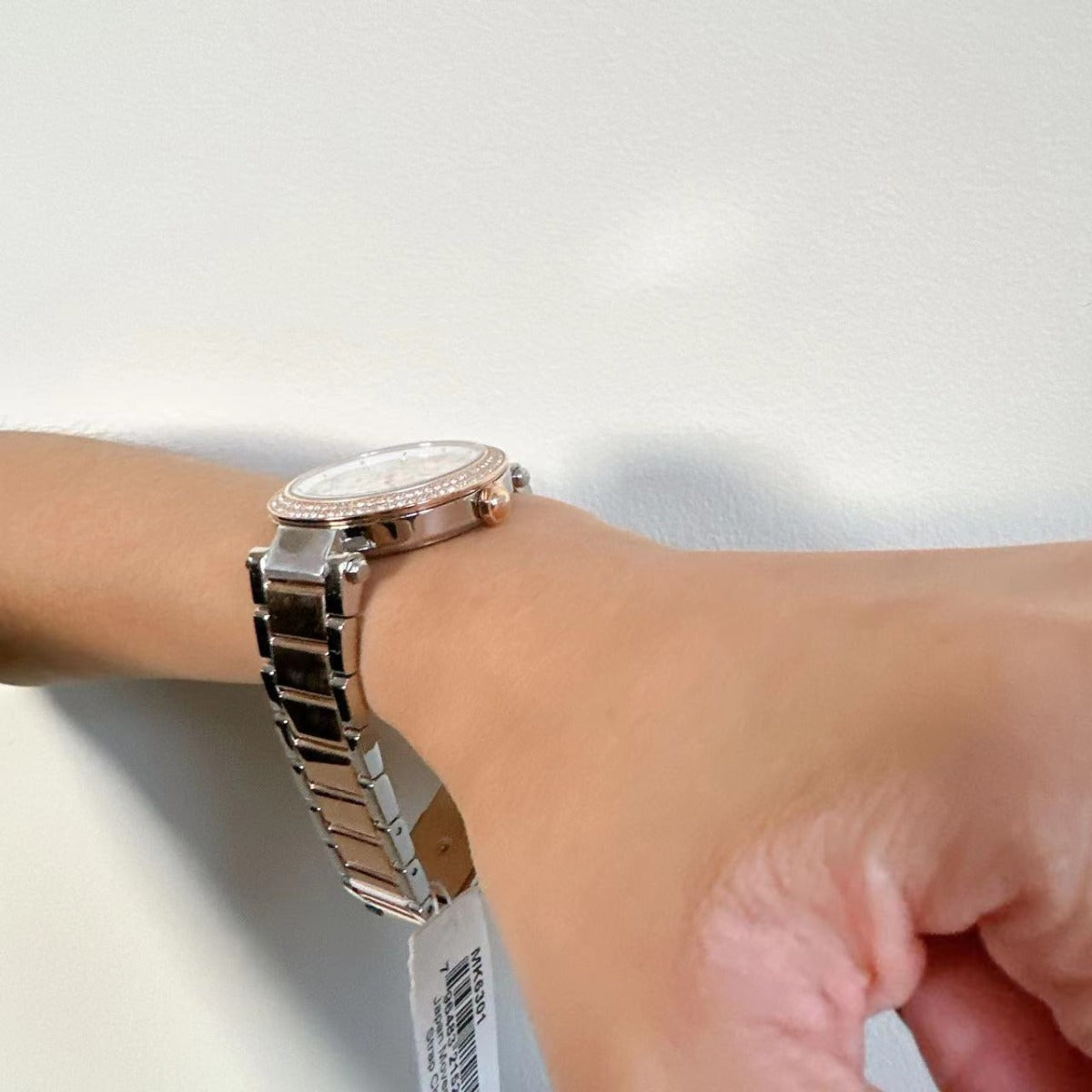Michael Kors MK6301 Women's Parker Multifunction Two-Tone Stainless Steel Watch Michael Kors MK6301 Women's Parker Multifunction Two-Tone Stainless Steel Watch